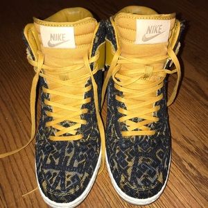 Nike Dunk Sky Hi Wedge Sneakers